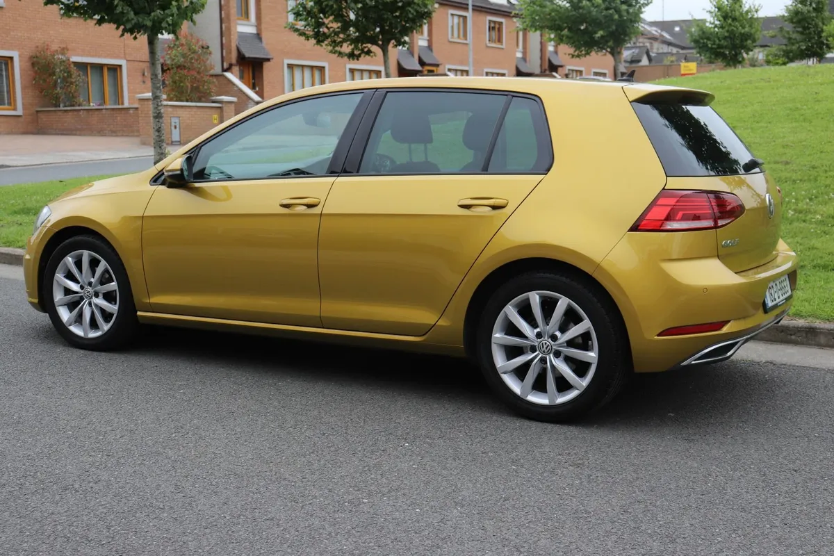 Volkswagen Golf 2018 TSI Comfortline - Image 3