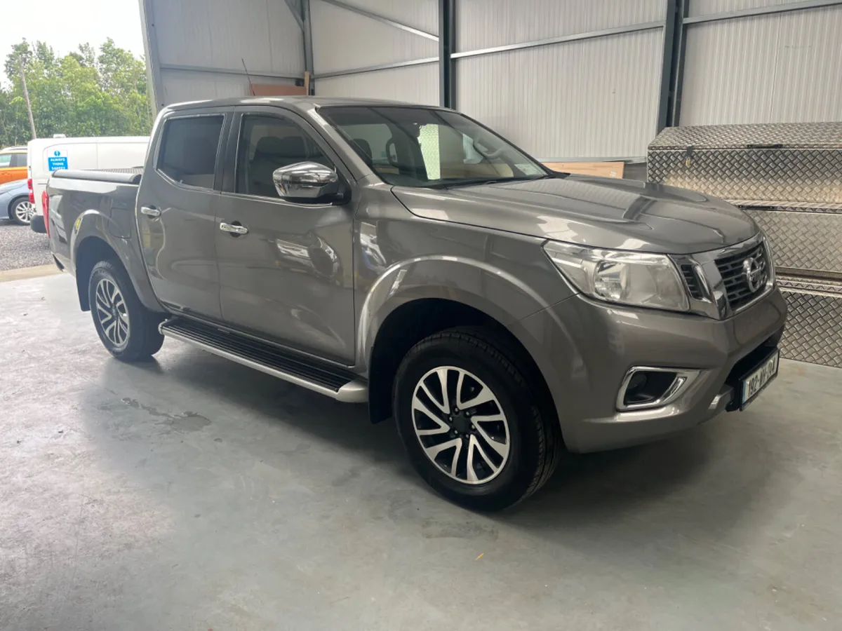 192 Nissan Navara SVE Crew Cab 4x4 2.3L (New DOE) - Image 1
