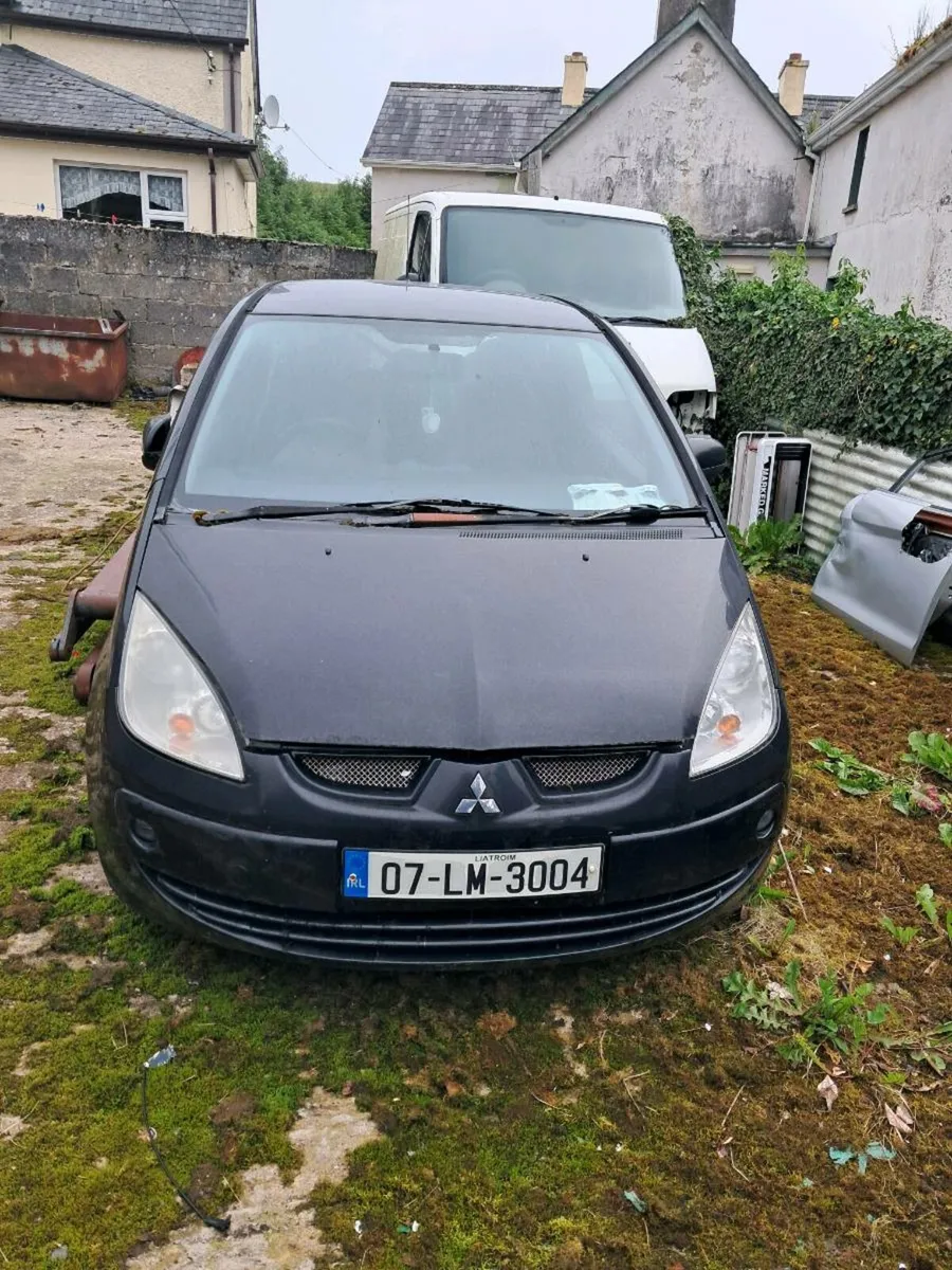 Mitsubishi Colt cz3 1.5 diesel - Image 2
