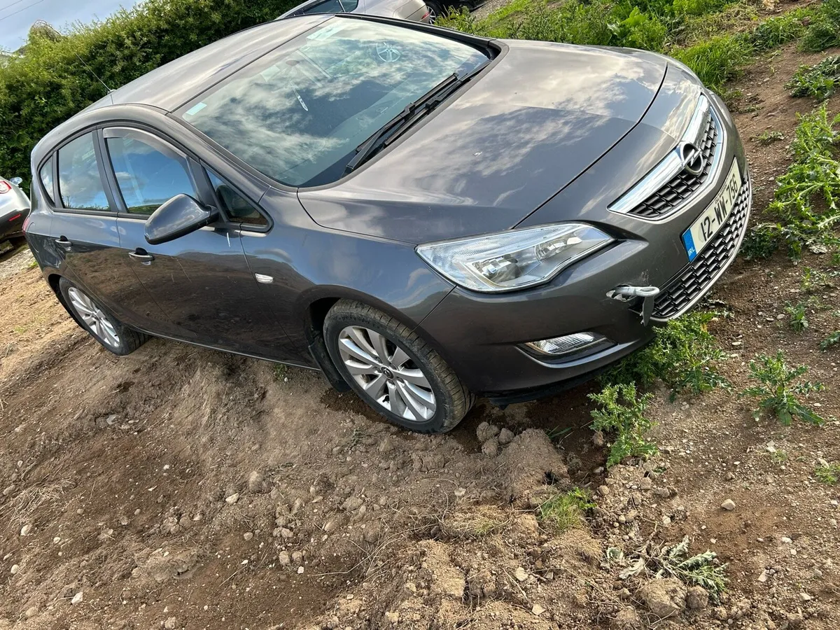 2012 opel astra 1.7 diesel - Image 3