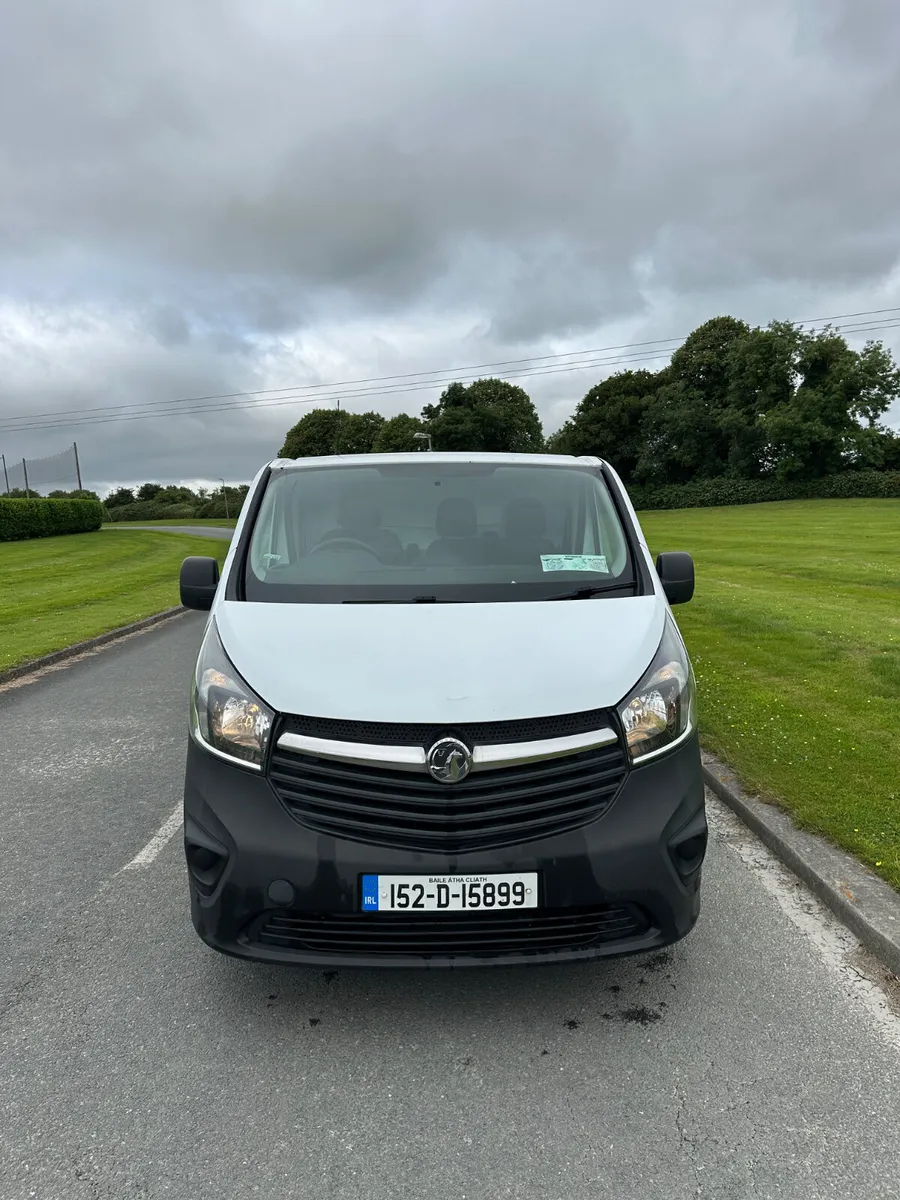 Vauxhall Vivaro 2015 TAX/DOE 07/26 - Image 2