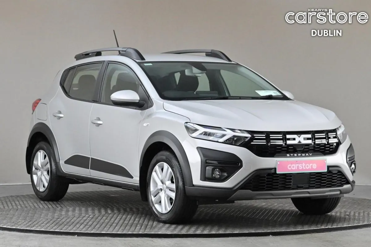 Dacia Sandero Stepway 1.0 TCe 90bhp Expression 6s - Image 1