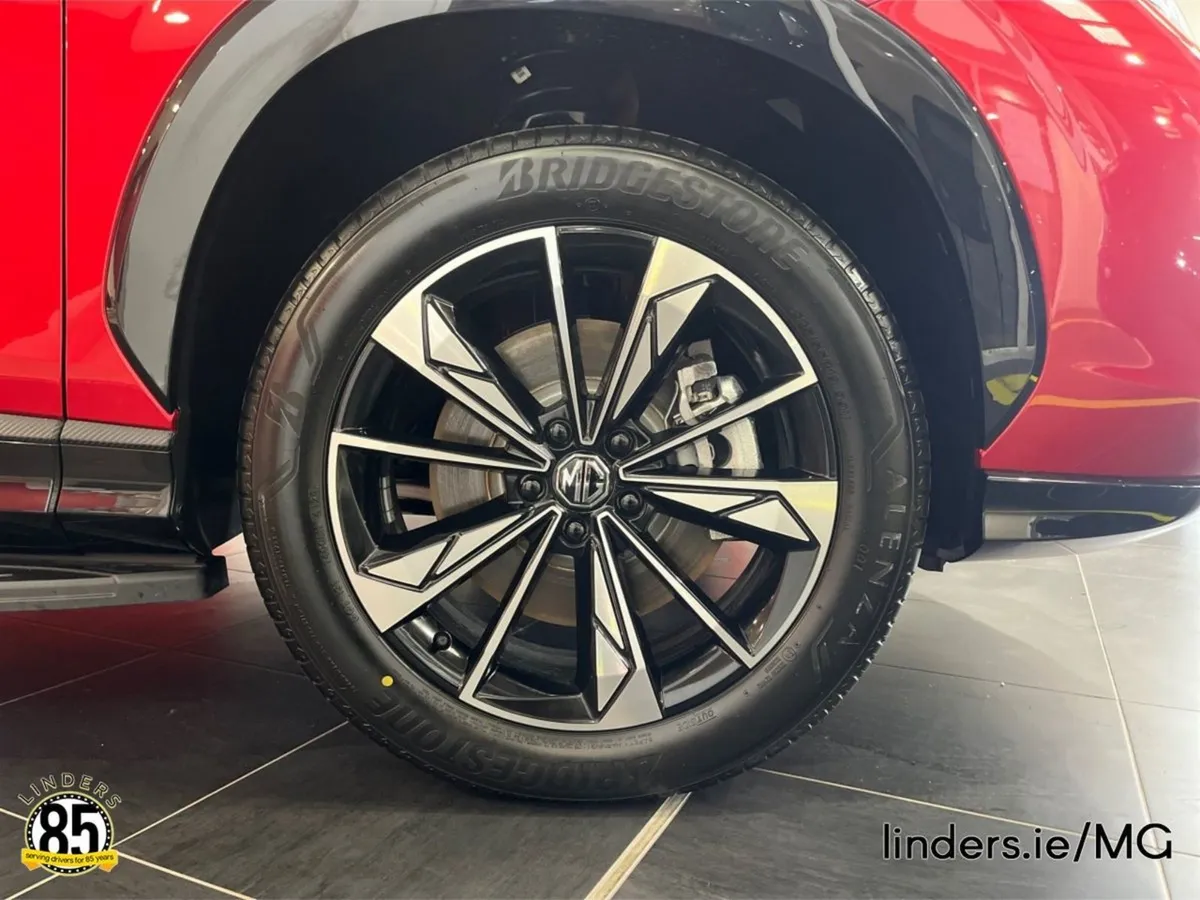 MG HS Plug-in Hybrid EV 2WD Auto Exclusive - Image 3