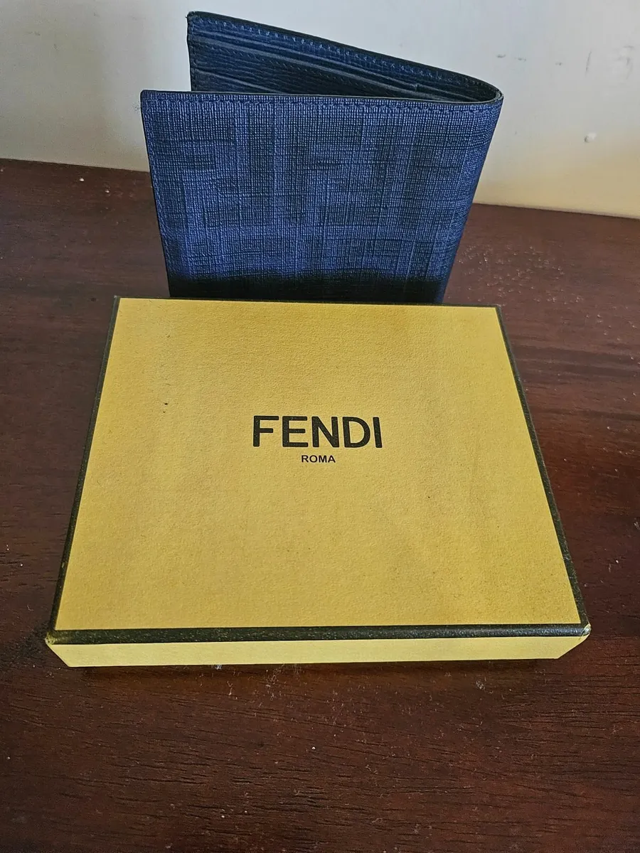 Wallets - Image 1