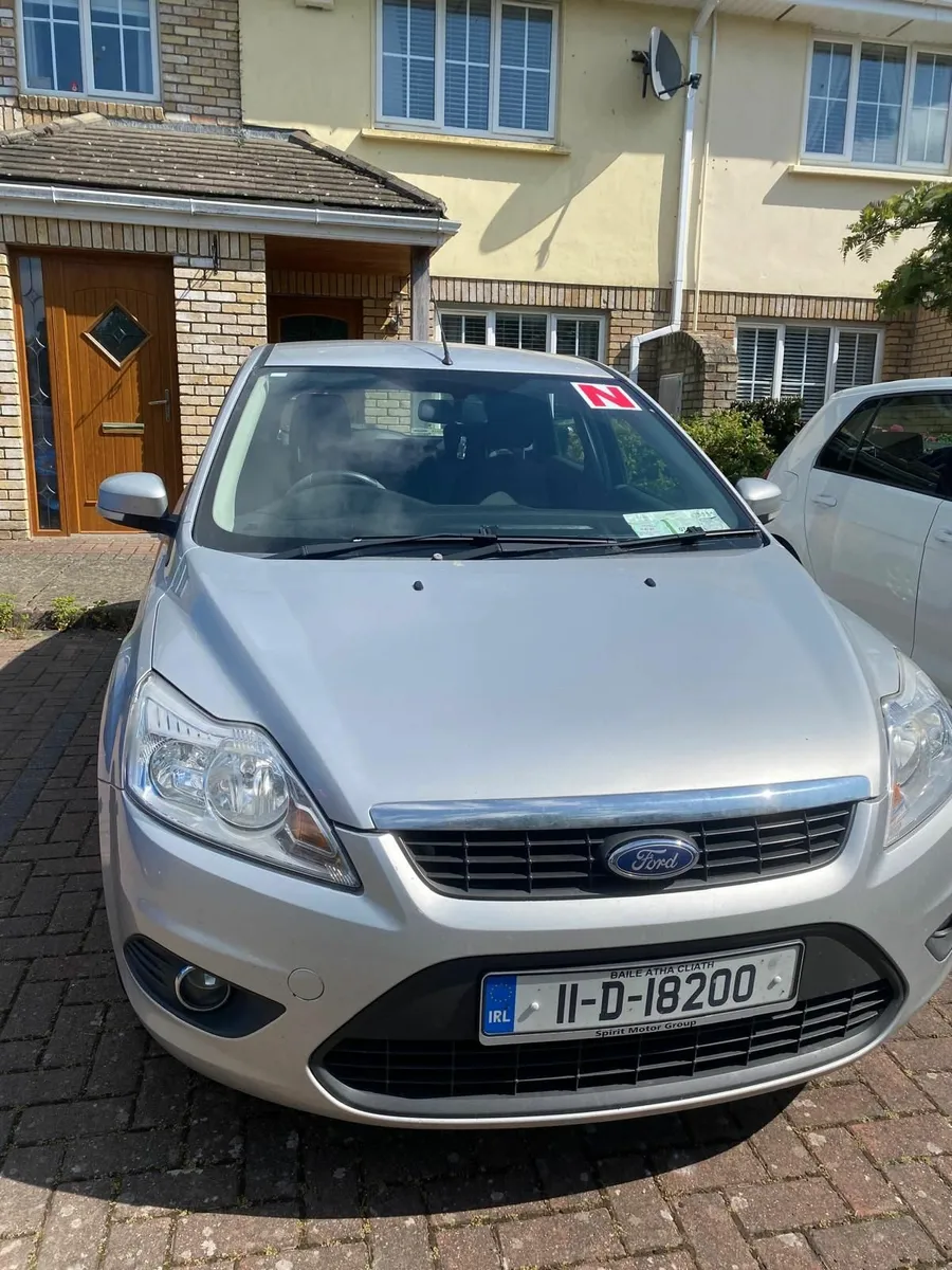 Ford Focus 2011 - Image 2