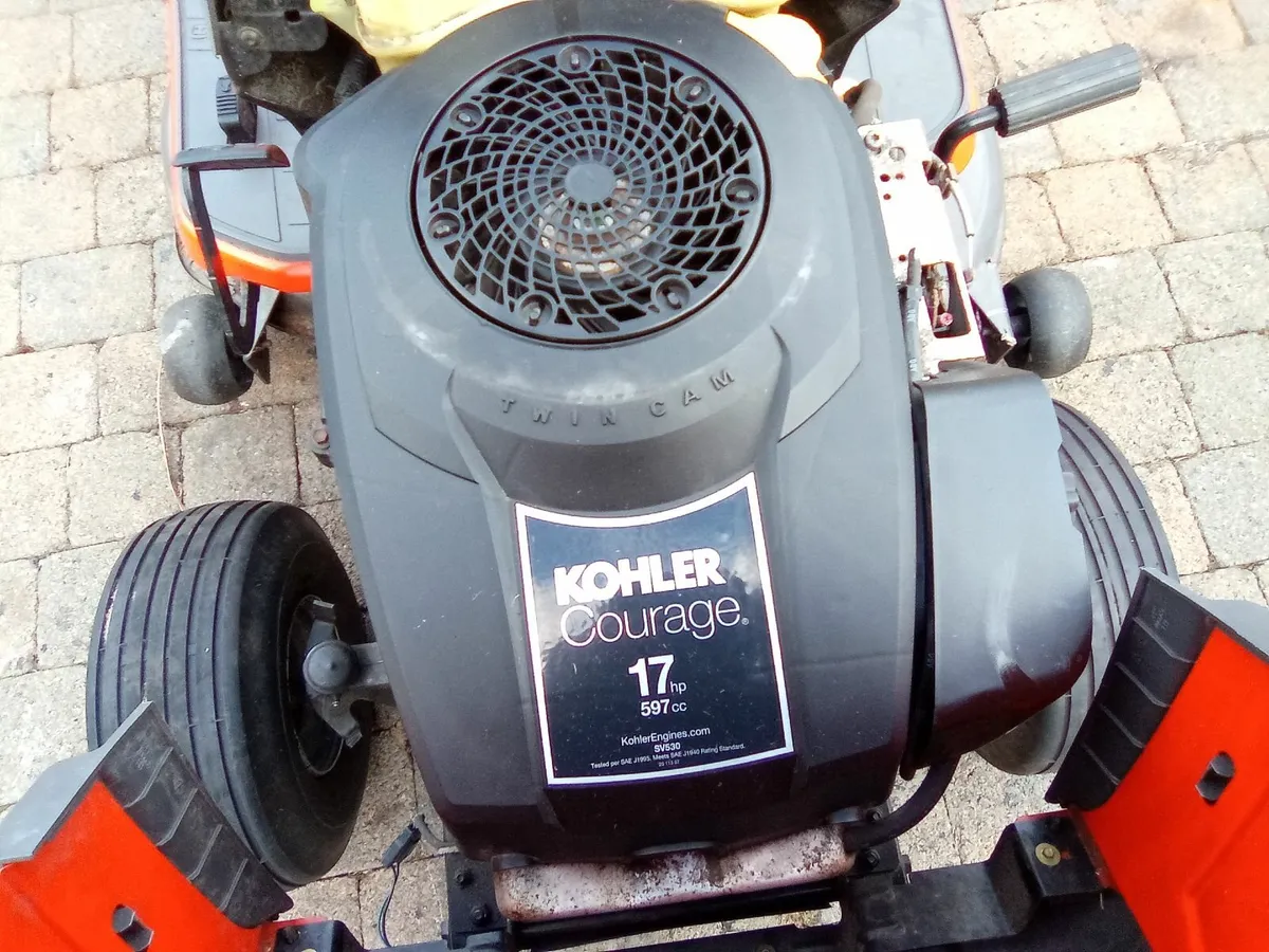 HUSQVARNA RIDE ON LAWNMOWER - Image 2