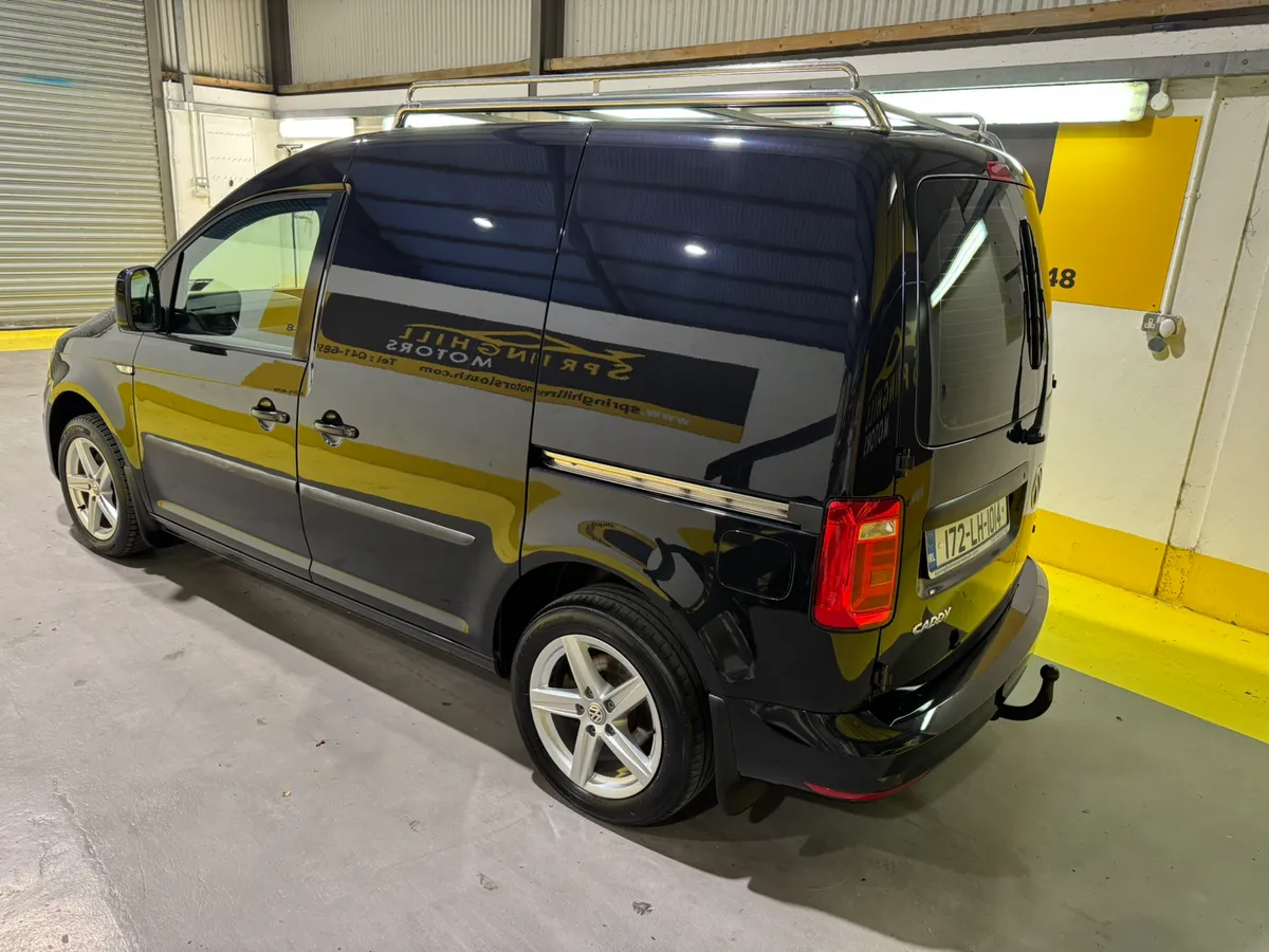172 Volkswagen Caddy C20 Highline 2.0 TDI 150 BHP - Image 3