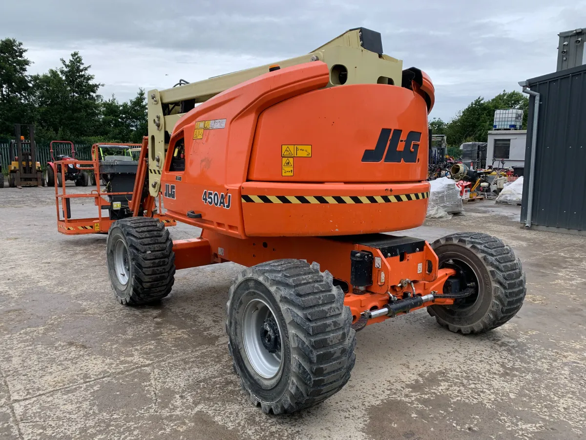 2019 JLG 450AJ ARTICULATED DIESLE BOOM LIFT - Image 4