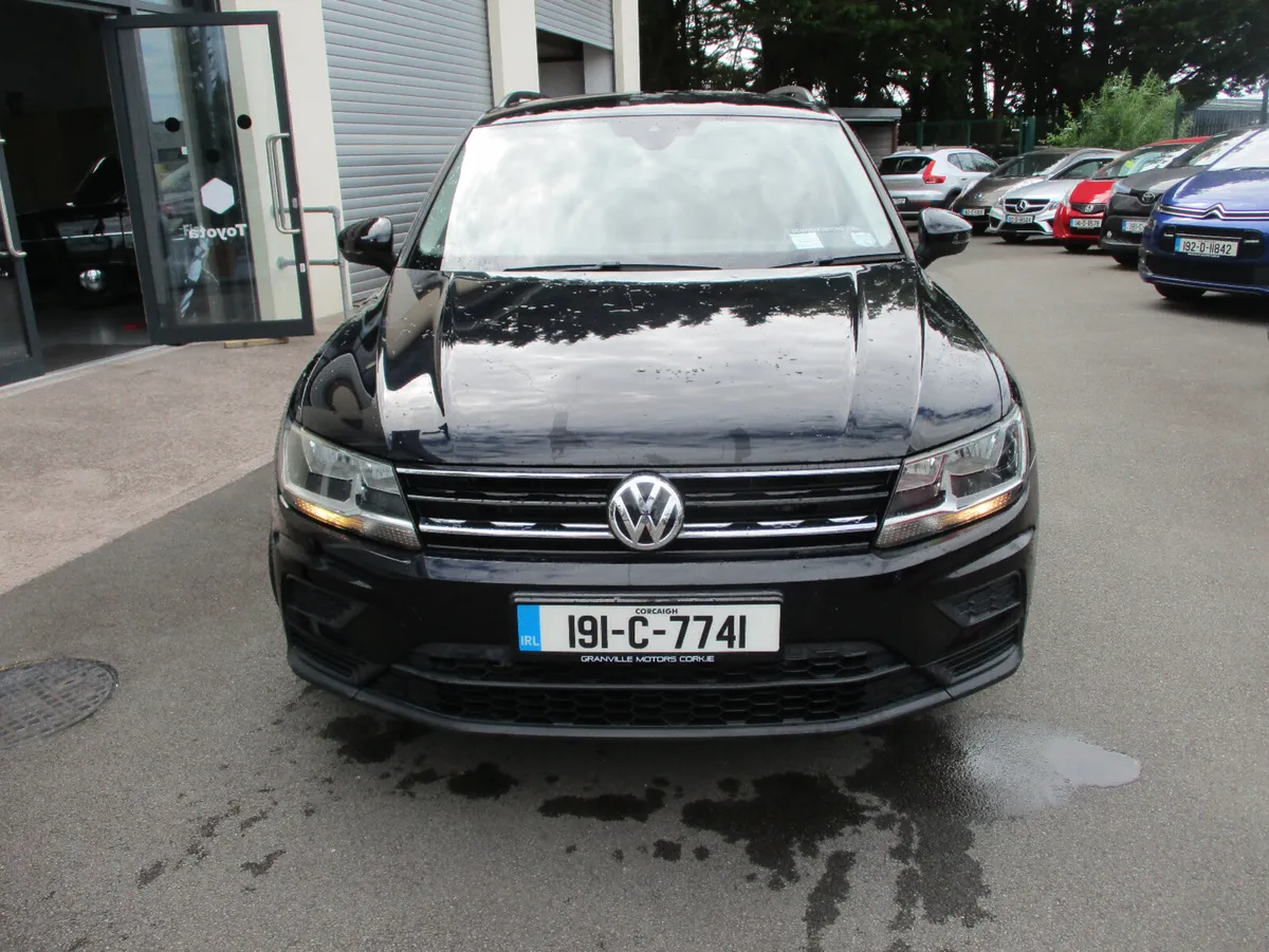 Volkswagen Tiguan 2.0TDI Trendline 2019 - Image 2