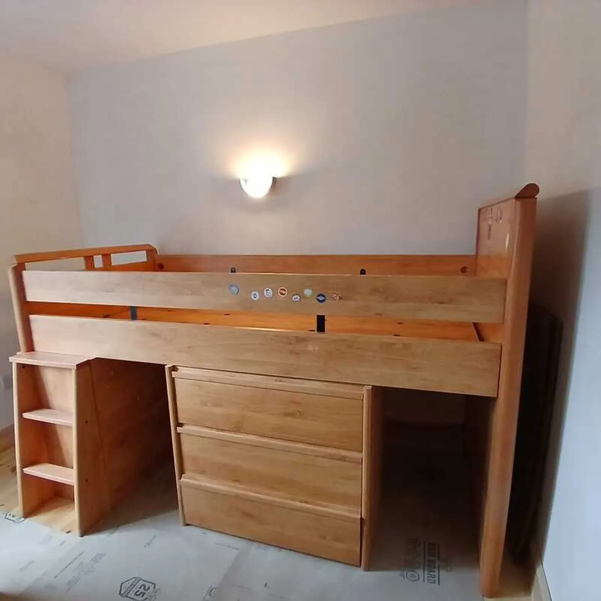 Child's wooden bed (Loft bed, middle sleeper) - Image 1