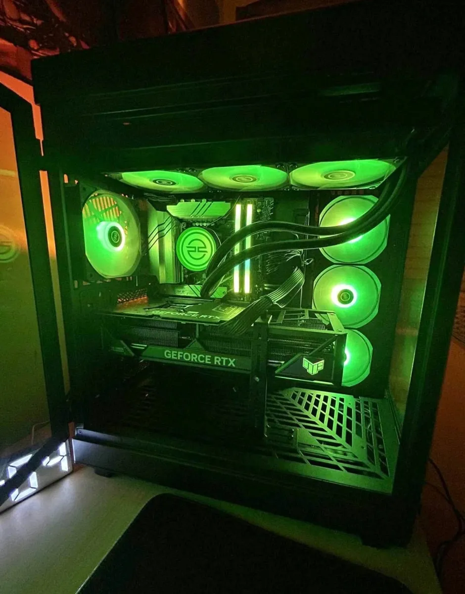 Gaming pc rtx 4080 super - Image 1