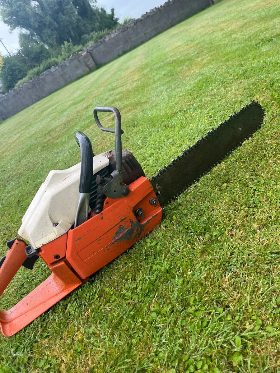 Husqvarna 61 chainsaw - Image 2