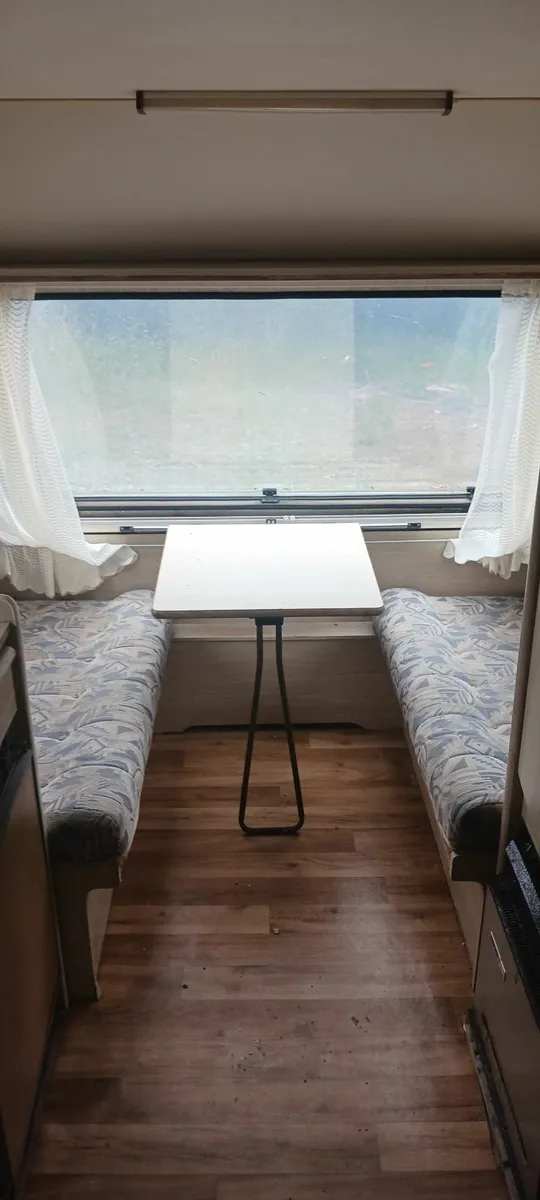 Caravans - Image 3