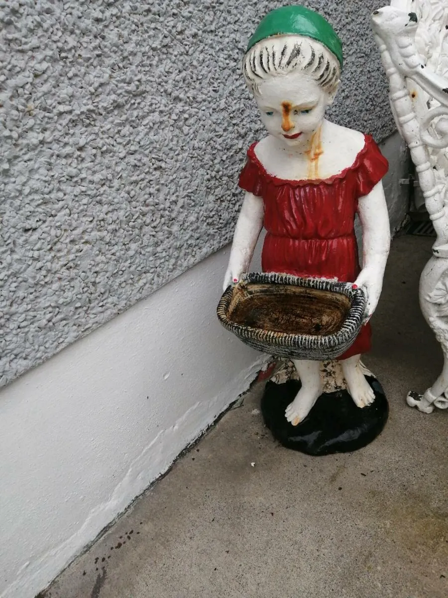 Cast iron bird baths - Image 2