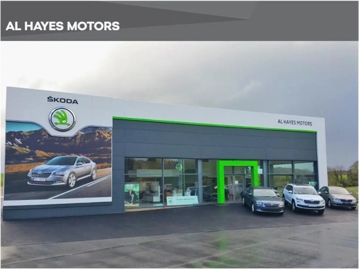 Audi Q5 2.0tdi 190HP Quattro S-tronic S Line - Image 3