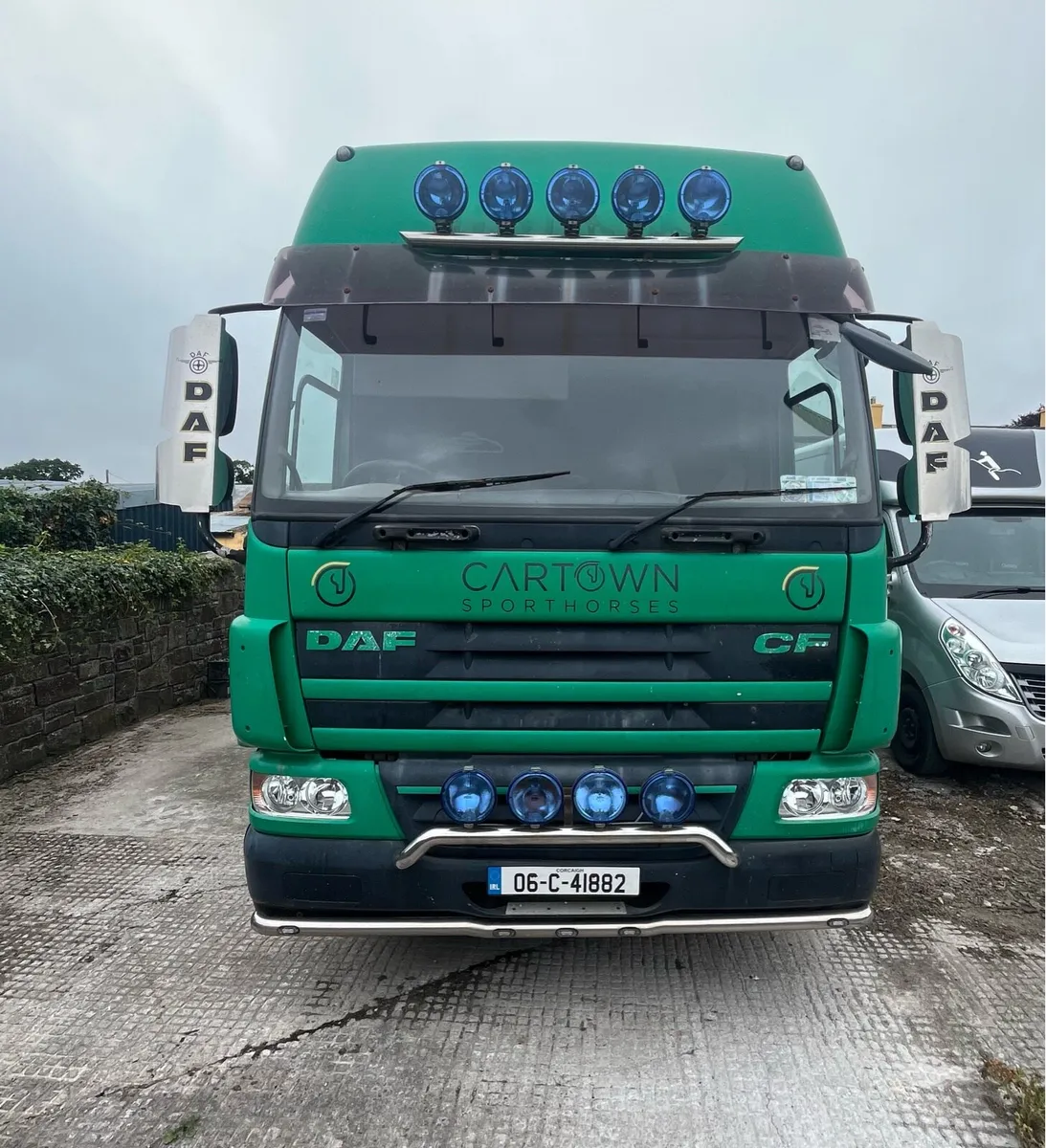 Coach built work truck - Image 1