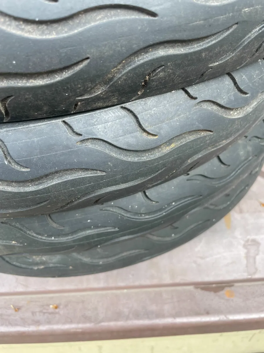 4 Bicycle tyres 20" - Image 1