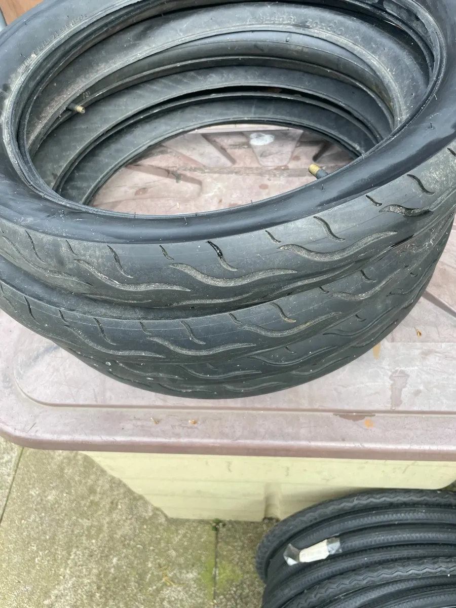 4 Bicycle tyres 20" - Image 3