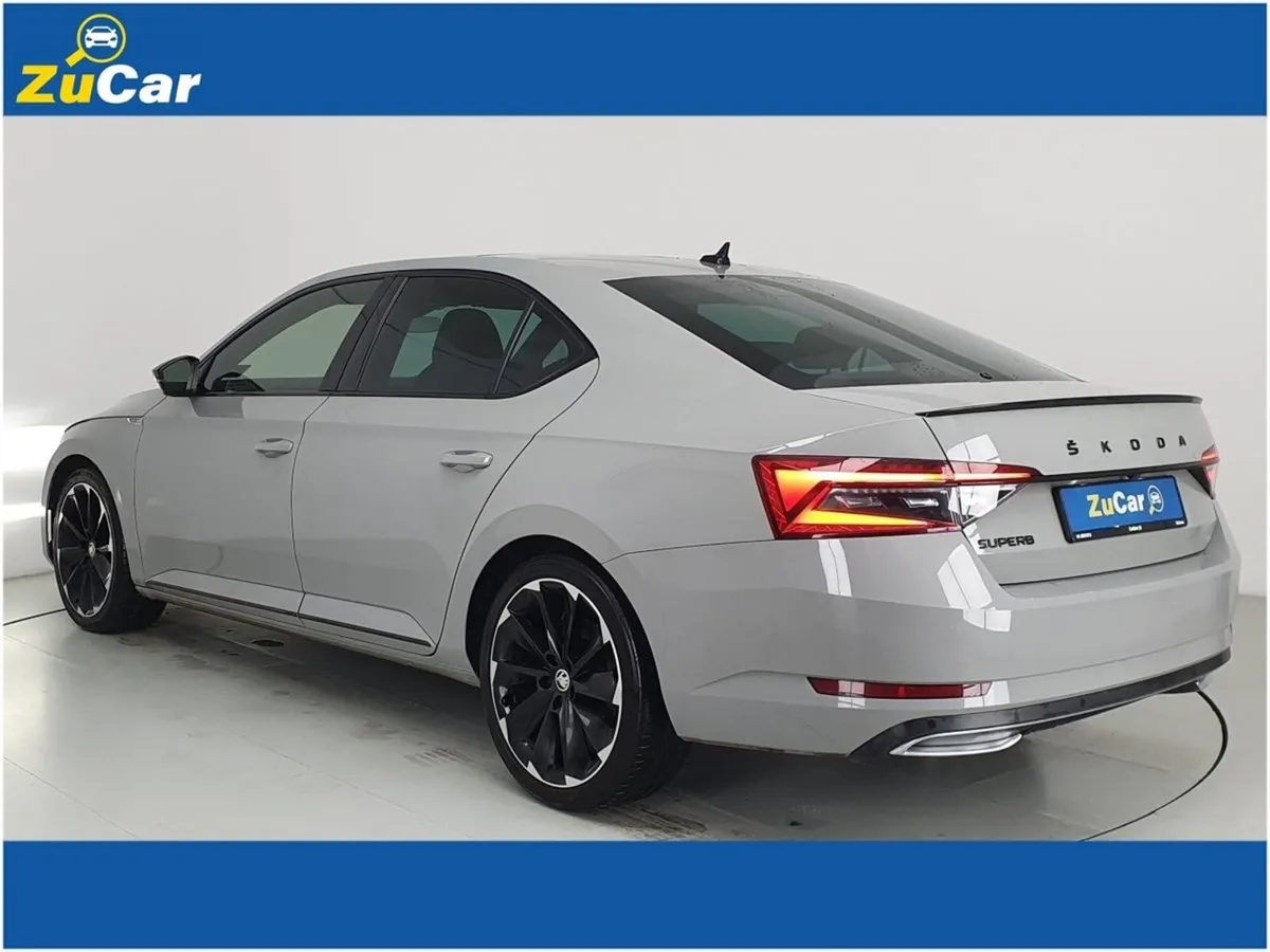 Skoda Superb Superb SPT 2.0tdi 150HP DSG - Image 4