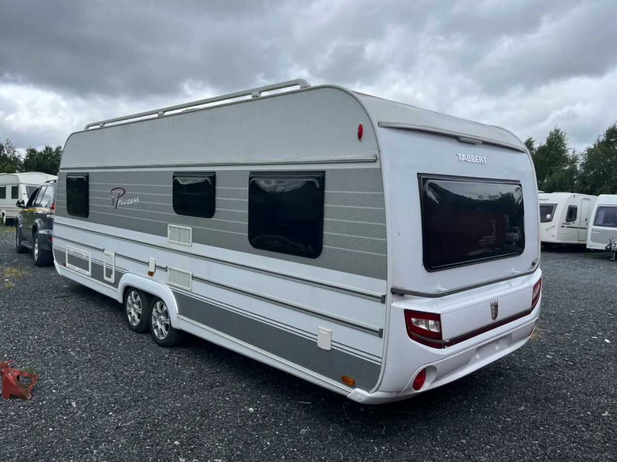 2017 Tabbert 6 Berth Fixed Bed Caravan - Image 4