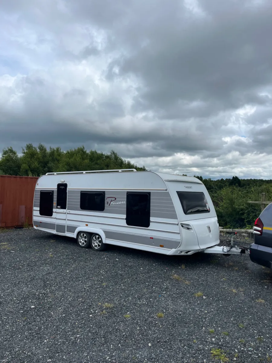 2017 Tabbert 6 Berth Fixed Bed Caravan - Image 1