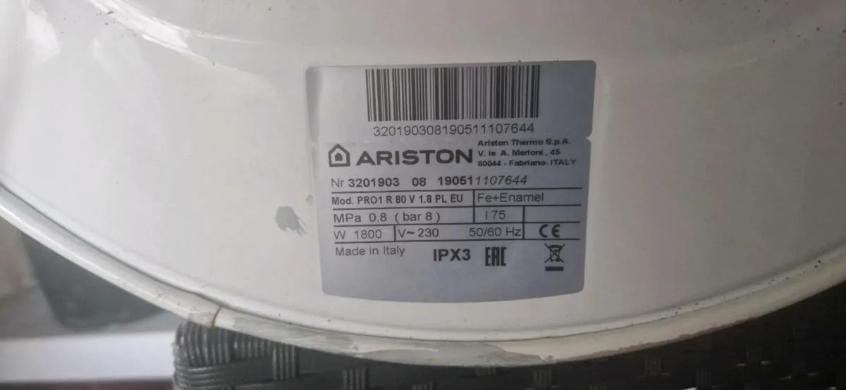 Water heater  Ariston - Image 1