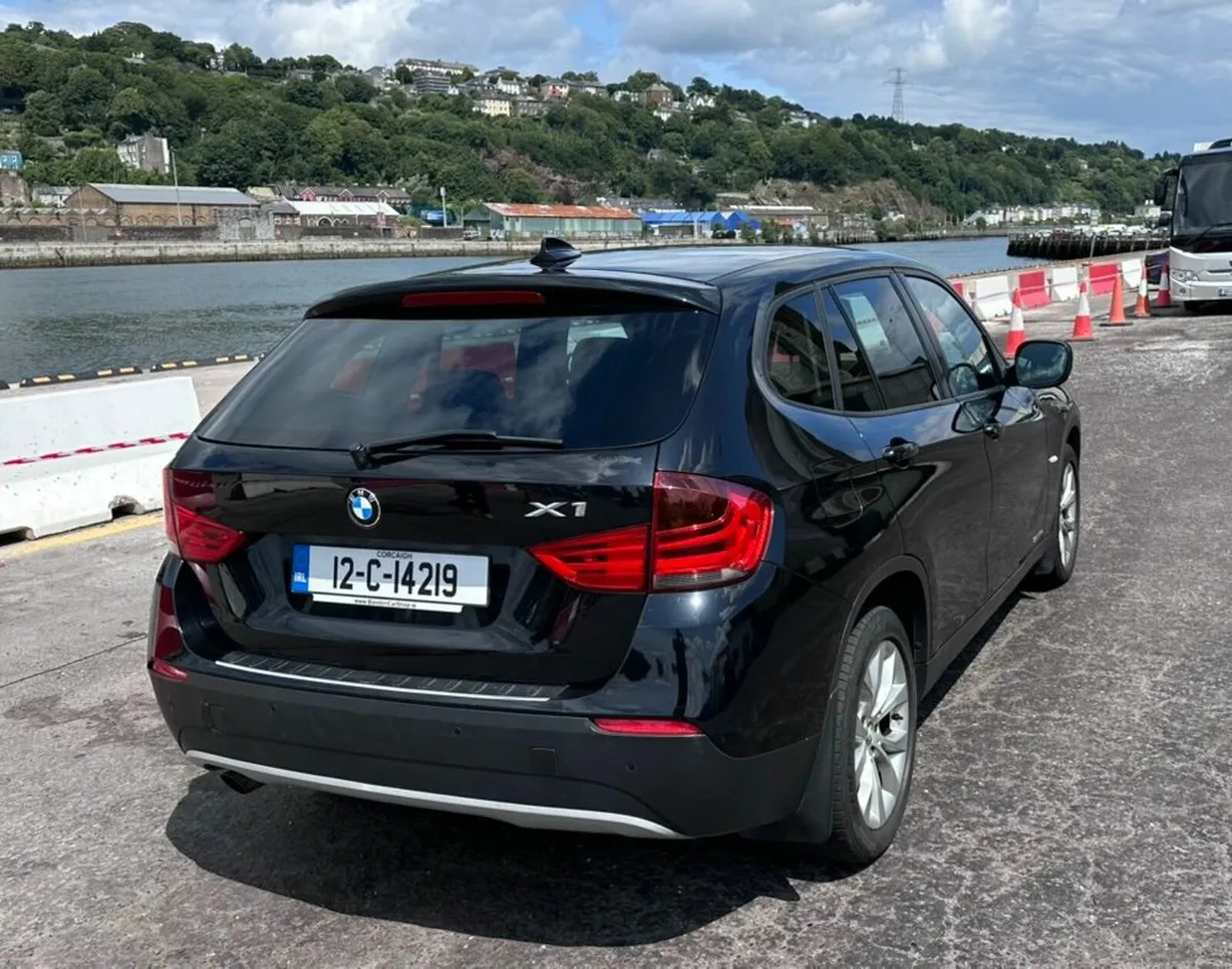 BMW X1 2012 - Image 2