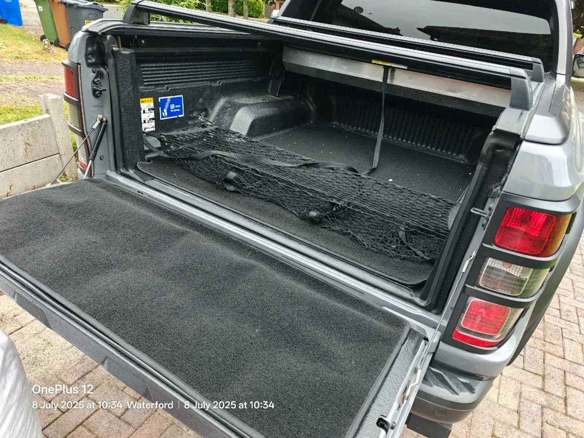 Ford Ranger City Bull Bar / Tailgate Carpet - Image 4