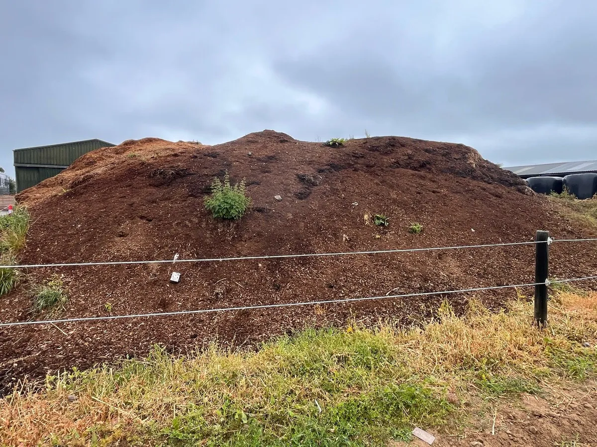 Manure - Image 1