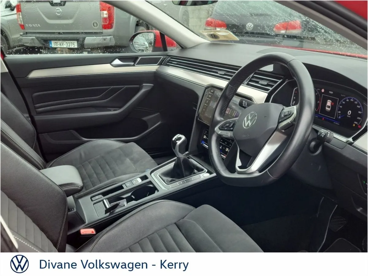 Volkswagen Passat Elegance 2.0 TDI 150HP - Image 4