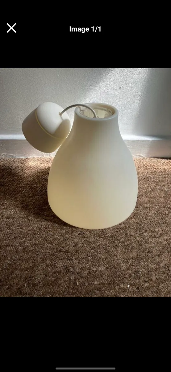 White light fixtures - Image 1