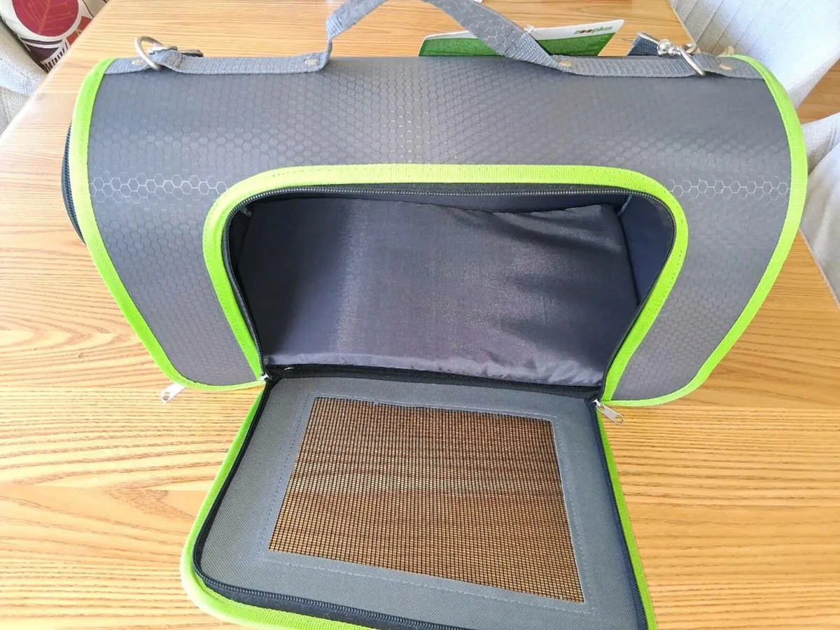Pet carrier. - Image 4