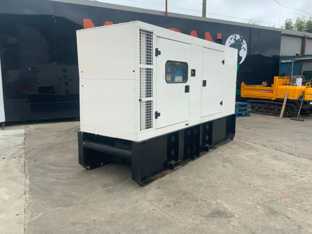 VOLVO 250kva STANDBY GENERATOR...400/240v...50v. - Image 3