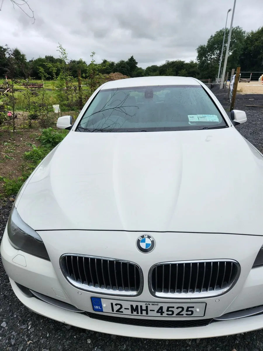 BMW 5-Series 2012 - Image 4
