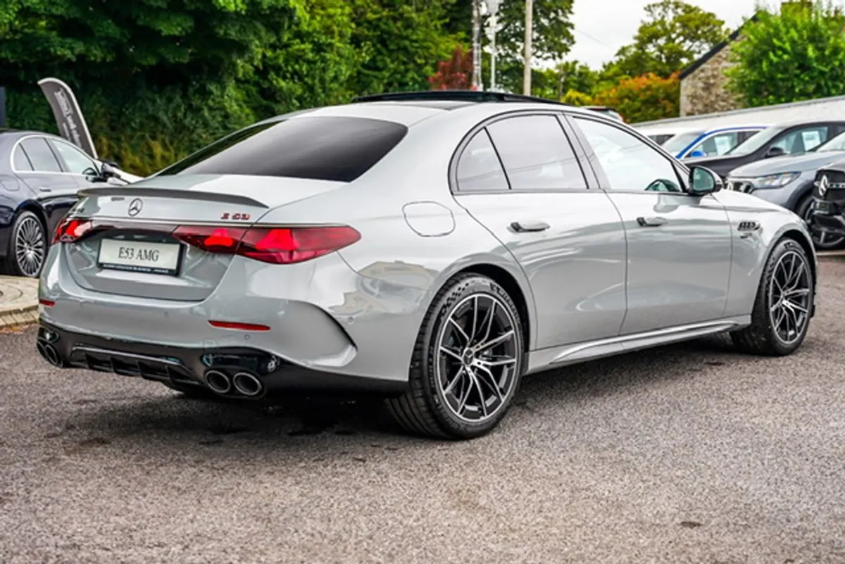 Mercedes-Benz E-Class E53 AMG 577bhp 4matic Pan R - Image 2