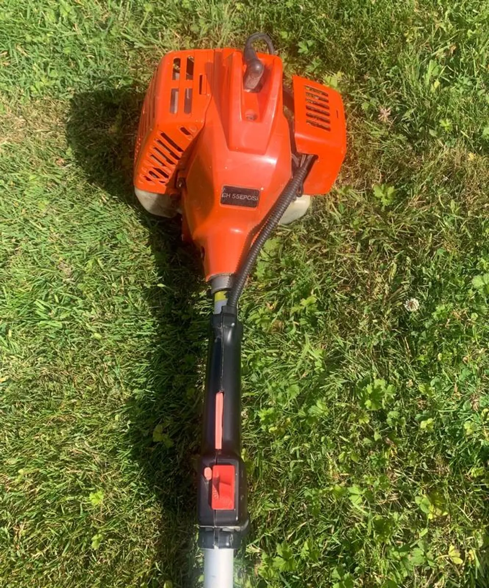 Hitachi hedge trimmer - Image 2