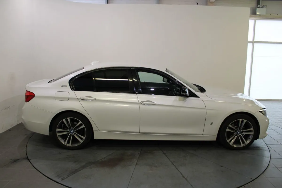 BMW 3 Series 330e Sport F30 - Image 3