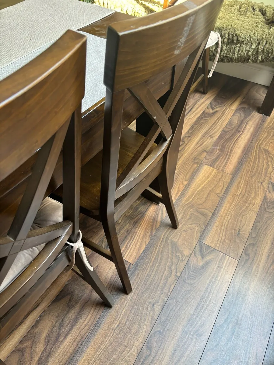 Walnut dining set - Image 2
