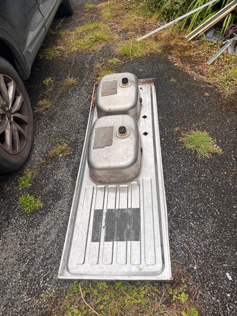Metal sink - Image 3