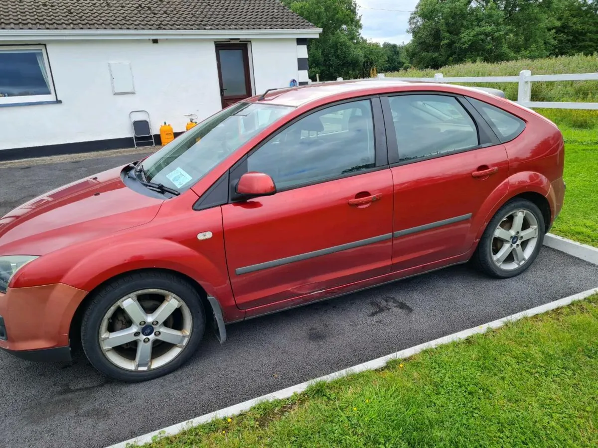 Ford Focus - Image 4