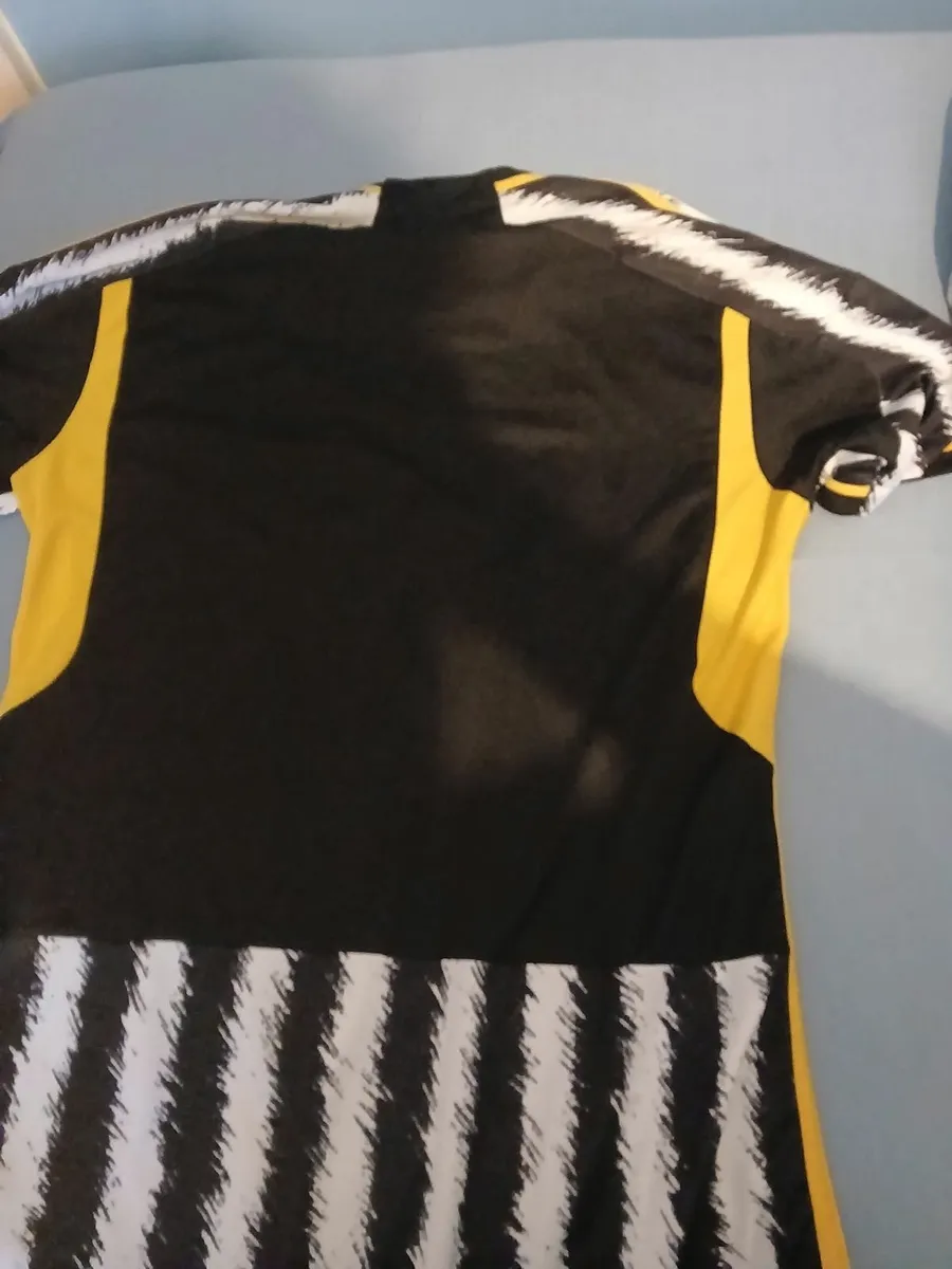 Football jersey - Image 2