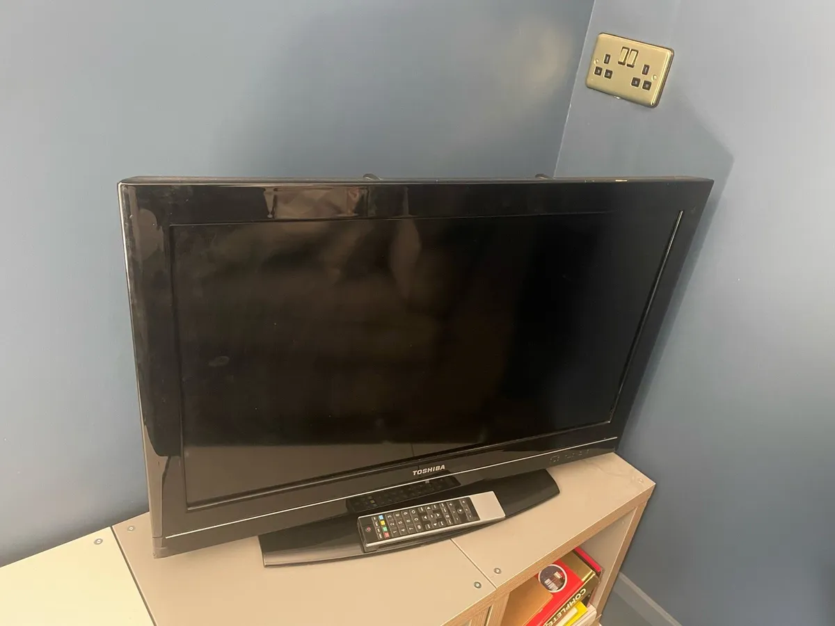 TV - Image 1