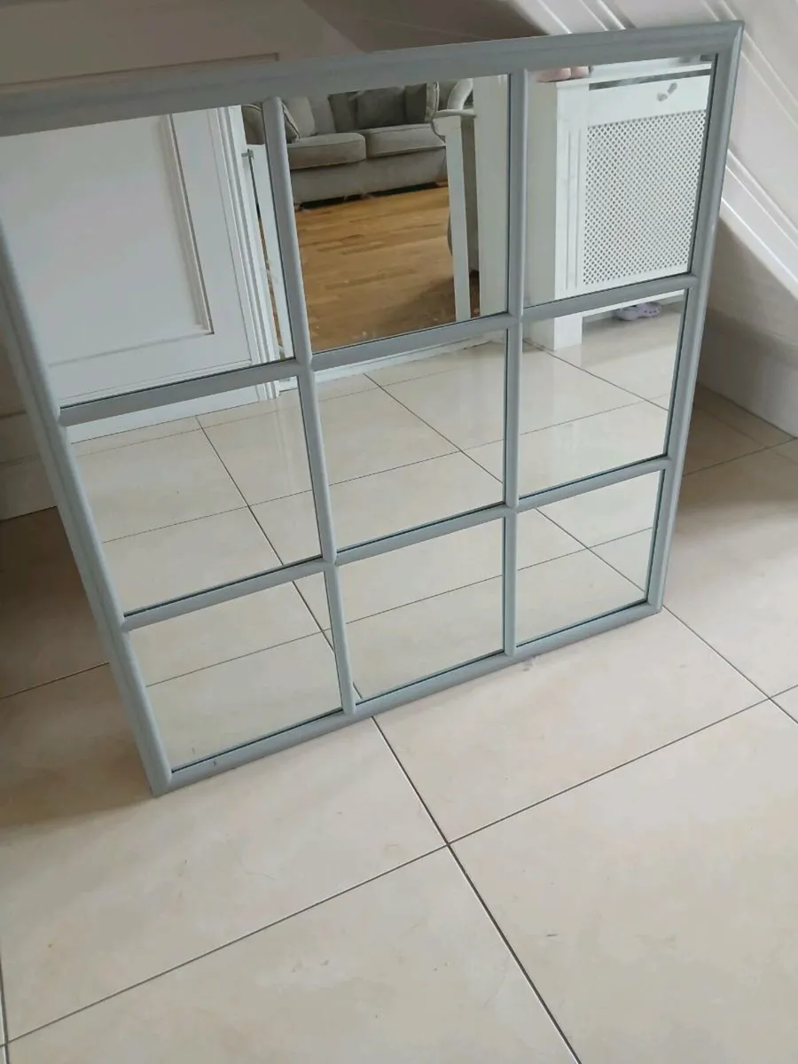 Mirror - Image 2