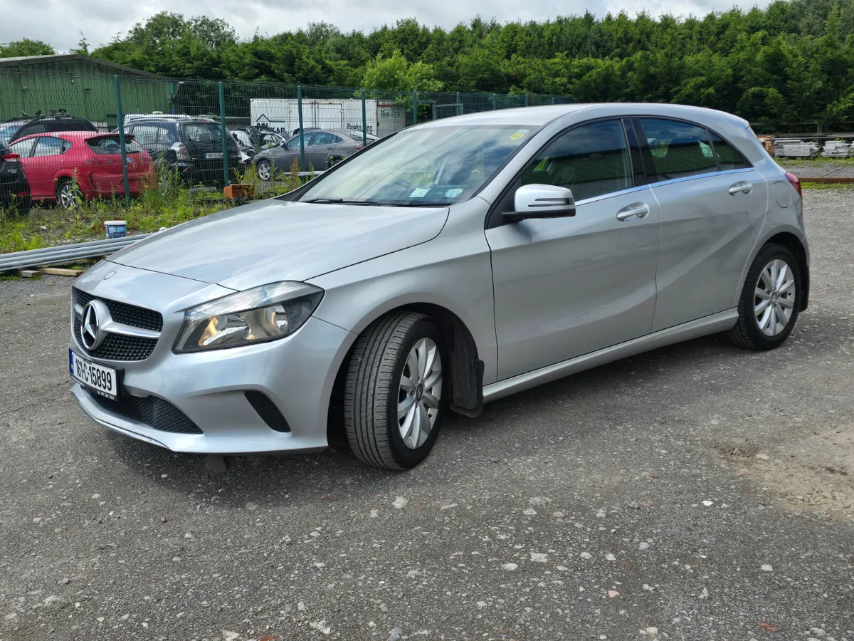 161 MERCEDES BENZ A160 *MINT*LOW KMS* - Image 4
