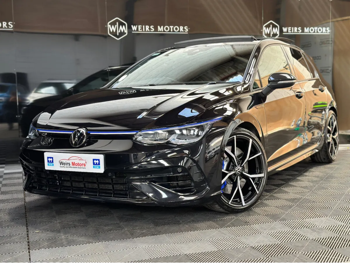 Volkswagen Golf R TSI 4MOTION 320BHP// AKRAPOV  IC - Image 2