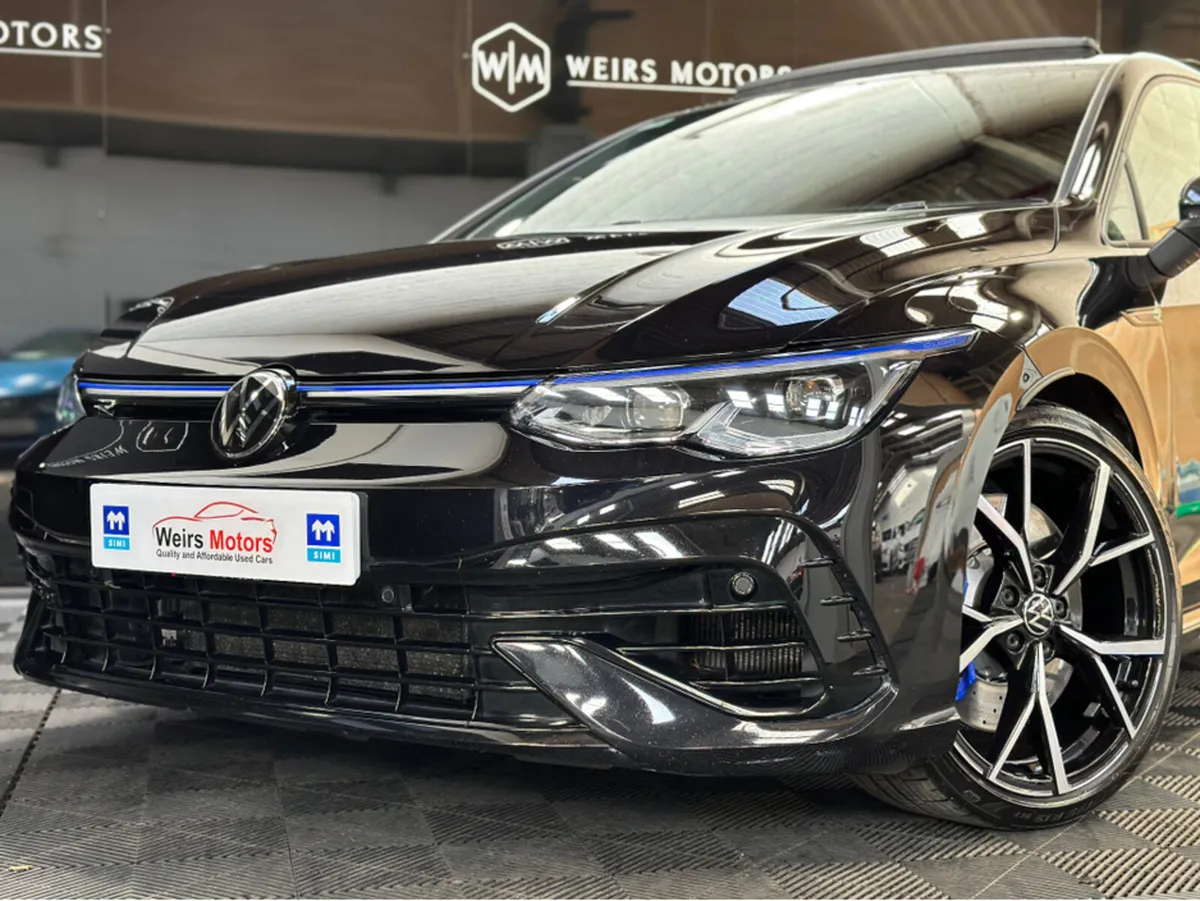 Volkswagen Golf R TSI 4MOTION 320BHP// AKRAPOV  IC - Image 3