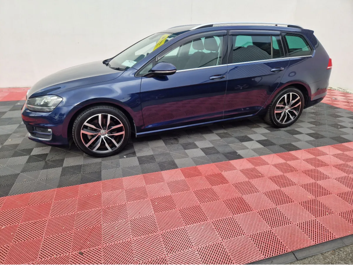 Volkswagen Golf HIGHLINE ESTATE 1.4 PETROL AUTOMAT - Image 4