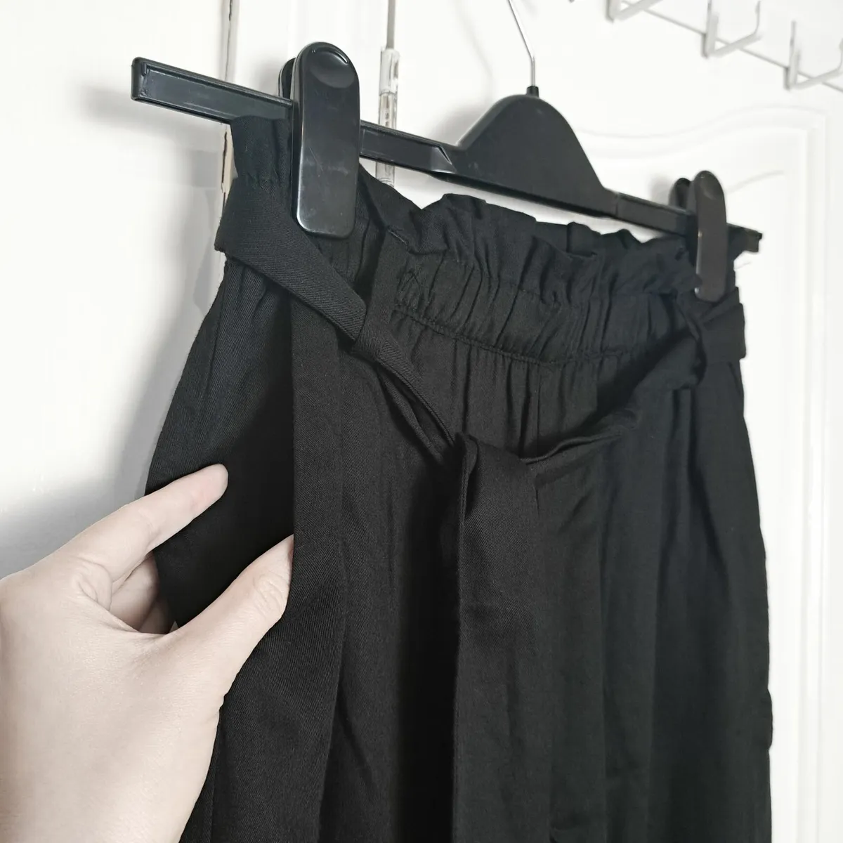 H&M Black Wide Leg Trousers 6UK/34EU Petite - Image 4