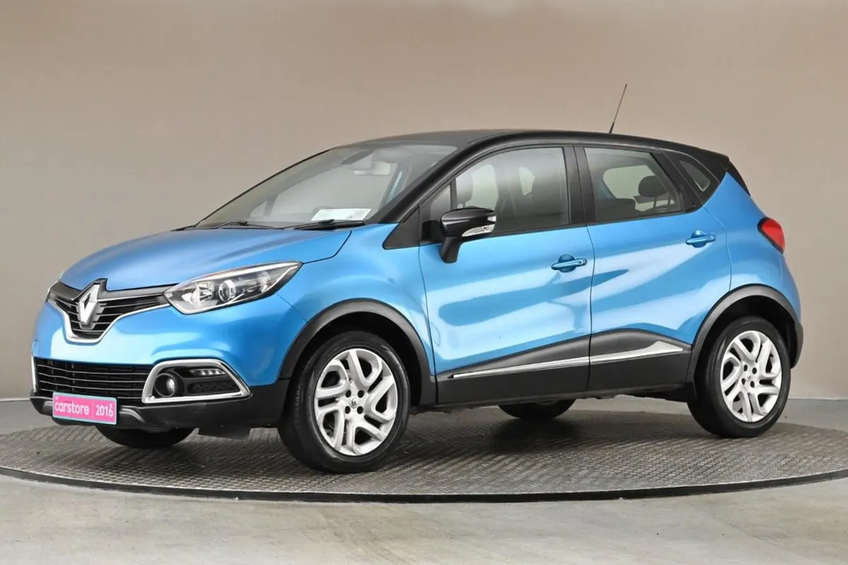 Renault Captur 1.5 DCI 90bhp 5spd Intense  2tone - Image 4