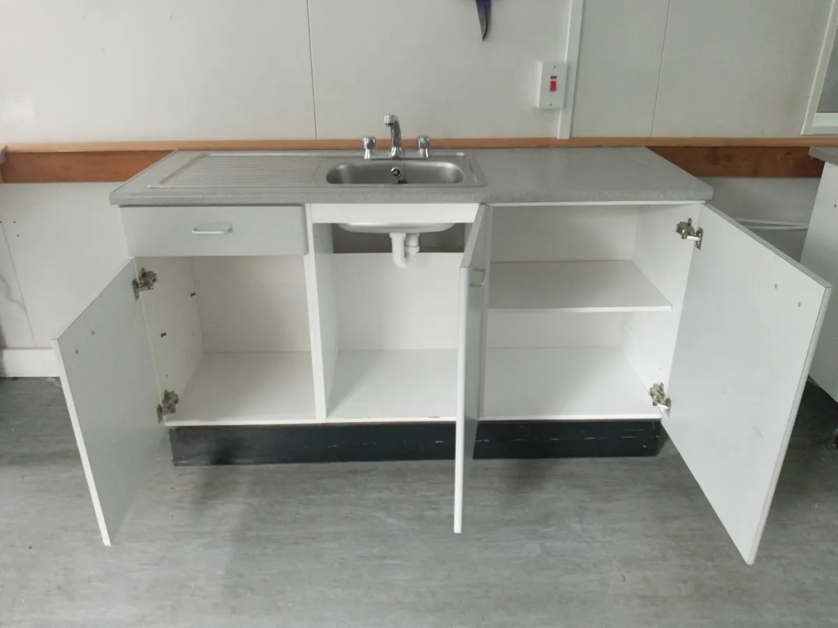 Delivery - Kitchen Unit with Sink / Taps - Image 2